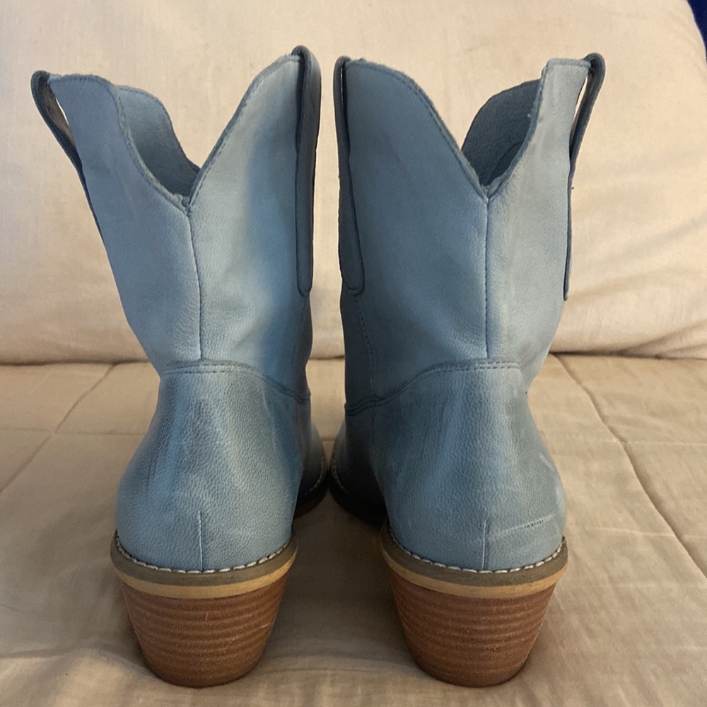 RARE Crown Vintage Light Blue Leather Western Ankle Booties Boho Cowboy Boots - Picture 7 of 13